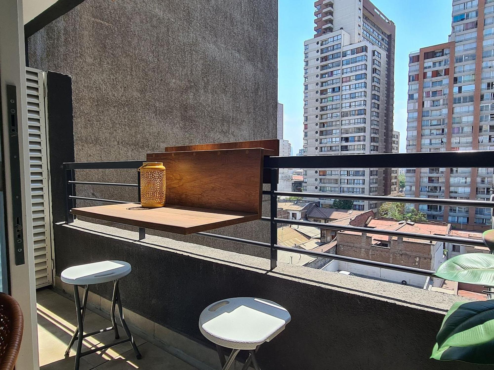 Santa Rosa Spot * Santiago